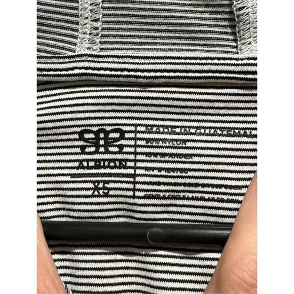 Albion Go To Sweet Stripe Lightweight Women’s Hoodie Zip Up Jacket XS - Picture 4 of 12